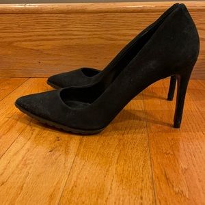 Suede italian Heels with great grip